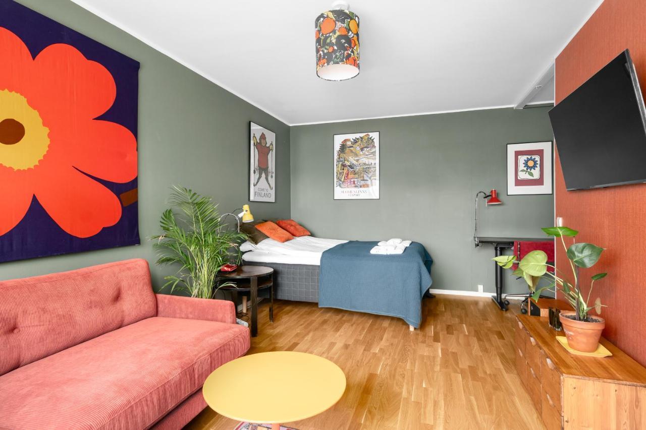 Wehost Spacious Traveller'S Hq Above Metro @Vilhonvuorenkuja 16 Apartment Helsinki Exterior photo