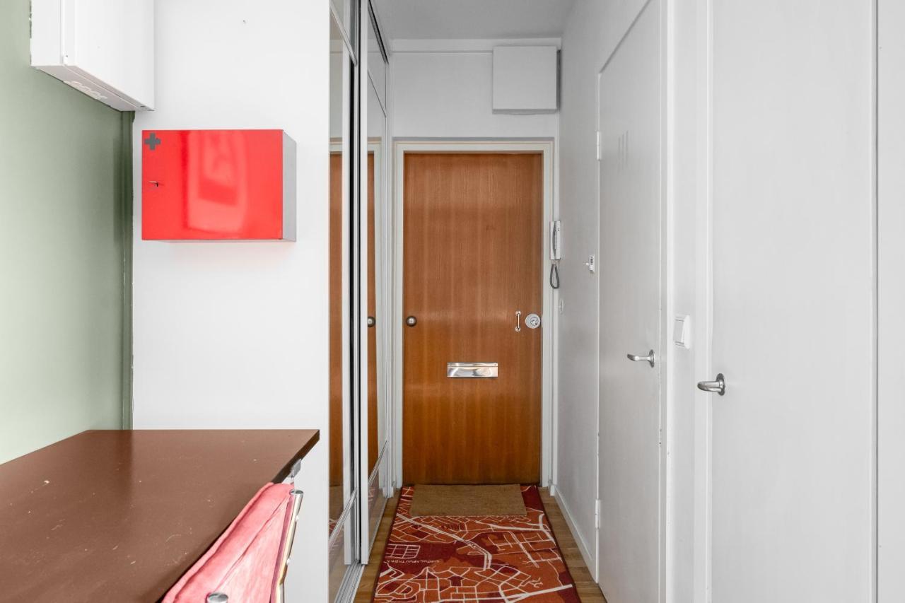 Wehost Spacious Traveller'S Hq Above Metro @Vilhonvuorenkuja 16 Apartment Helsinki Exterior photo